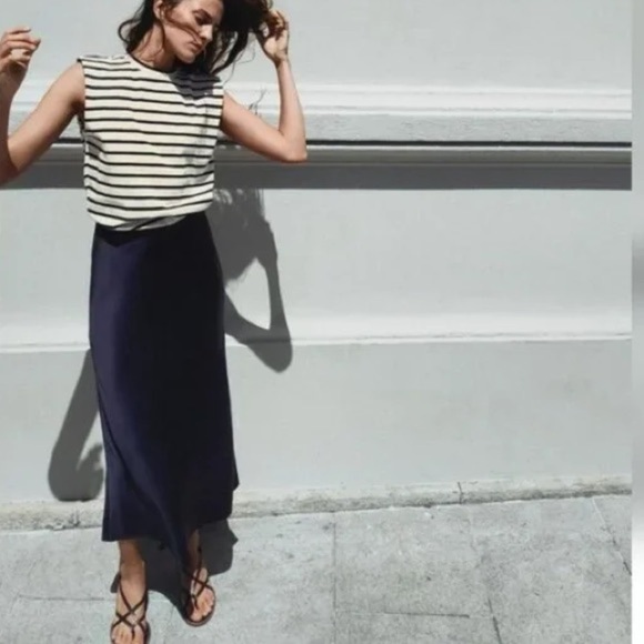 ZARA CONTRASTING SATIN EFFECT MIDI DRESS Cream Navy Stripped Colors SIZE SMALL - Picture 1 of 15